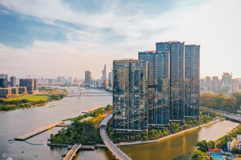 Pháp lý dự án Vinhomes Golden River có minh bạch không?