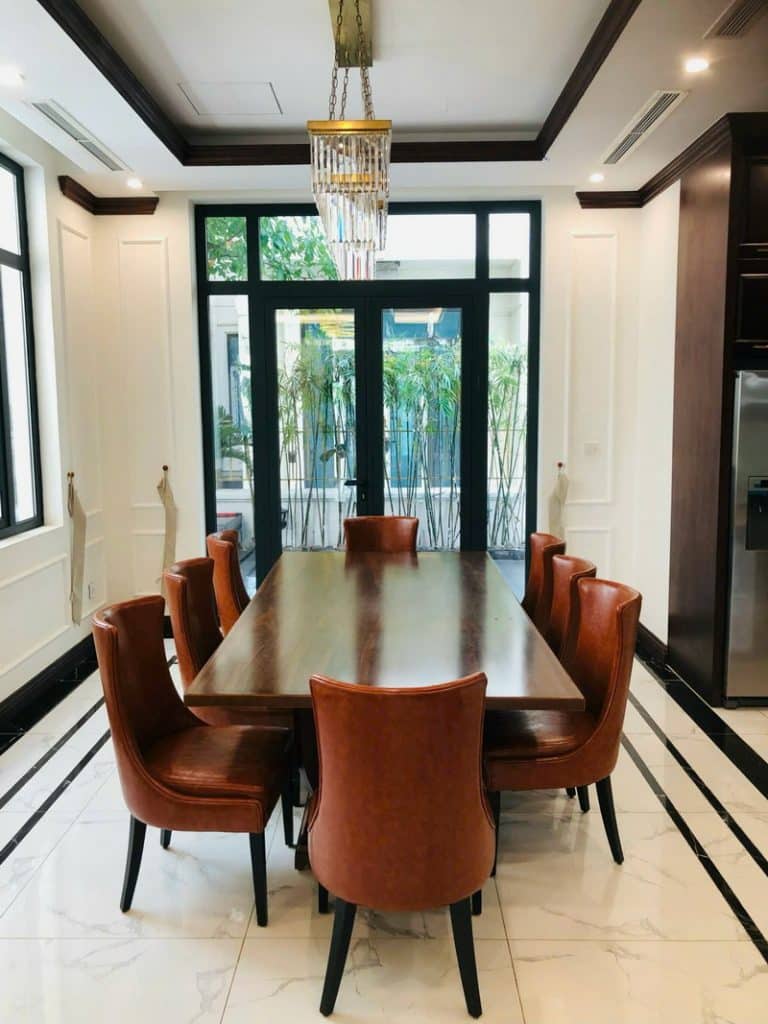 Biệt thự Vinhomes Golden River cho thuê – Full nội thất, Trung Tâm Quận 1